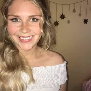 Meet your Posher, Olivia